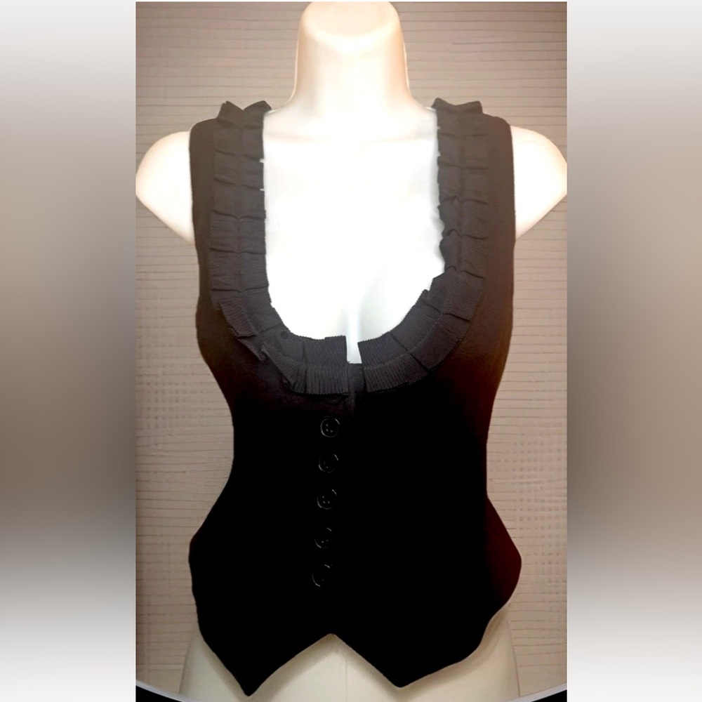 🗽NEW YORK & CO🗽 PLUNGE RIBBON RUFFLE NECK FITTED BUTTON UP VTG HALTER VEST TOP🖤